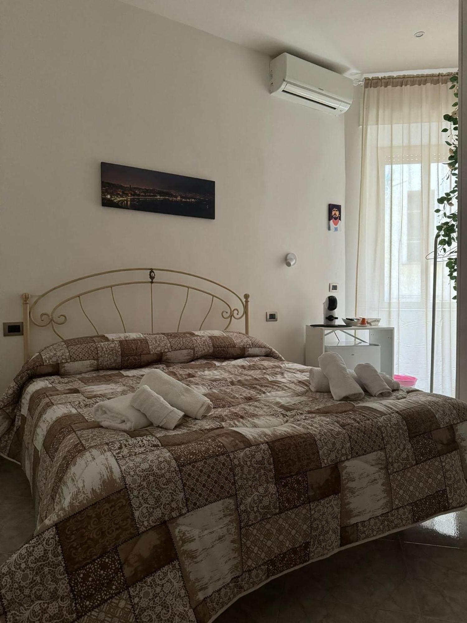 B&B Partenope Napoli Ngoại thất bức ảnh