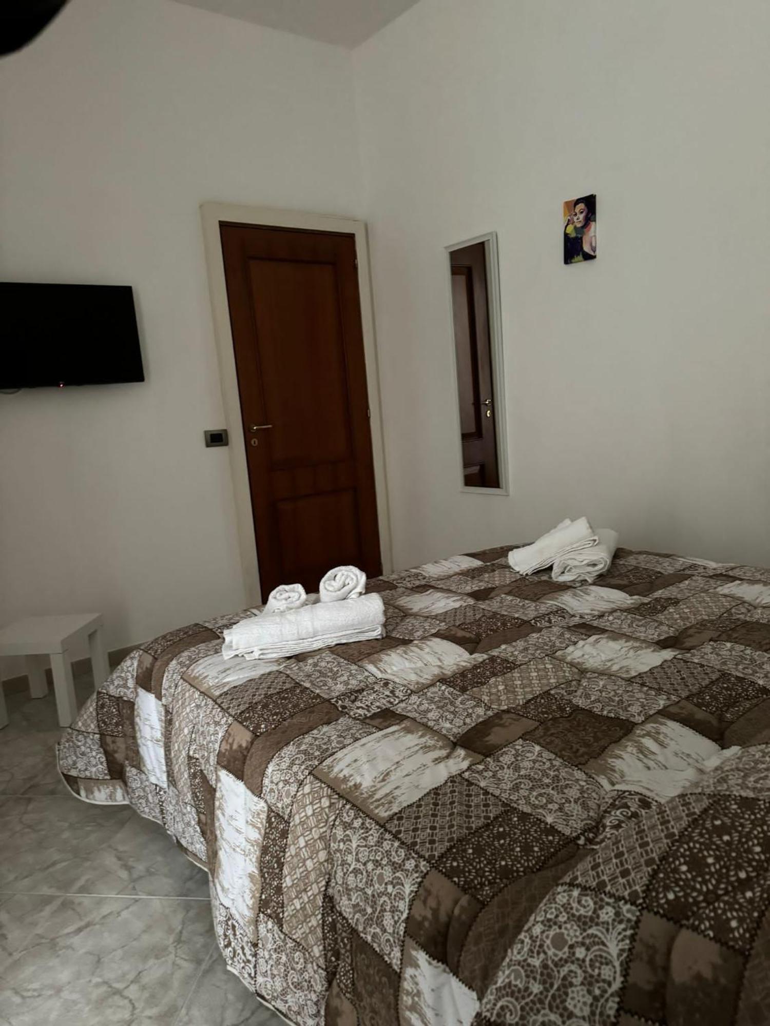 B&B Partenope Napoli Ngoại thất bức ảnh